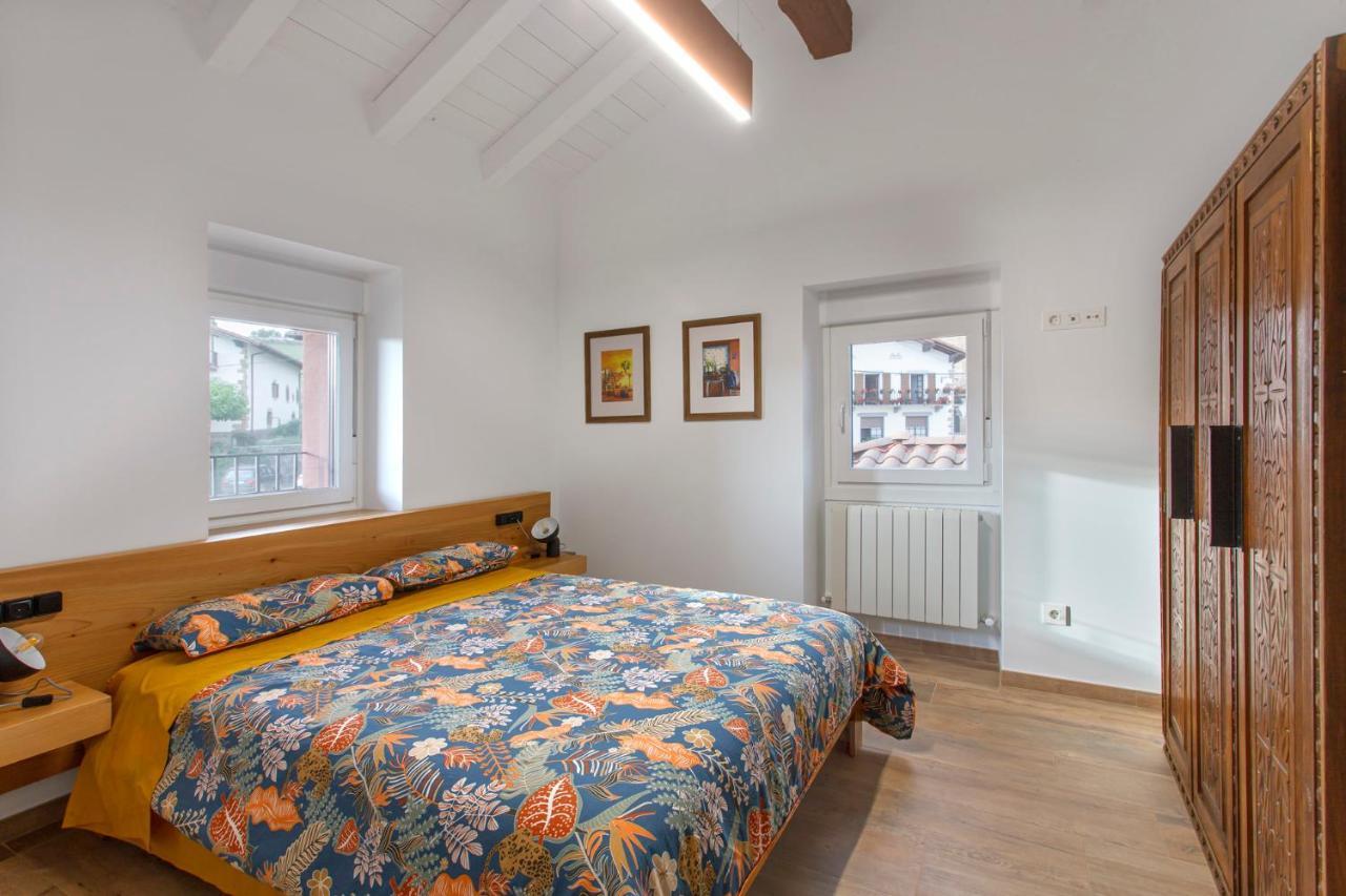 Apartamentos Turisticos Rurales Iturburuarena Alkotz ภายนอก รูปภาพ